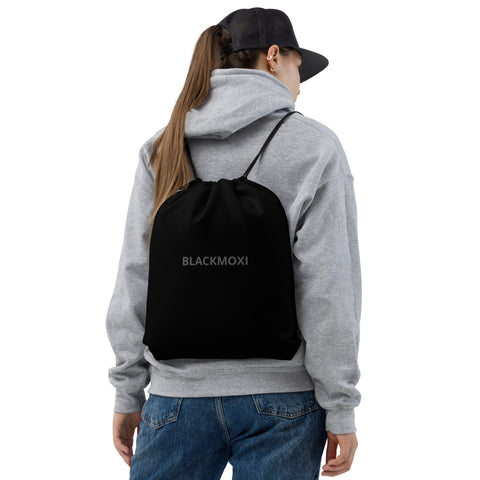 BlackMoxi Drawstring bag w/blk lettering