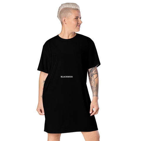 BlackMoxi T-shirt dress w/wht lettering